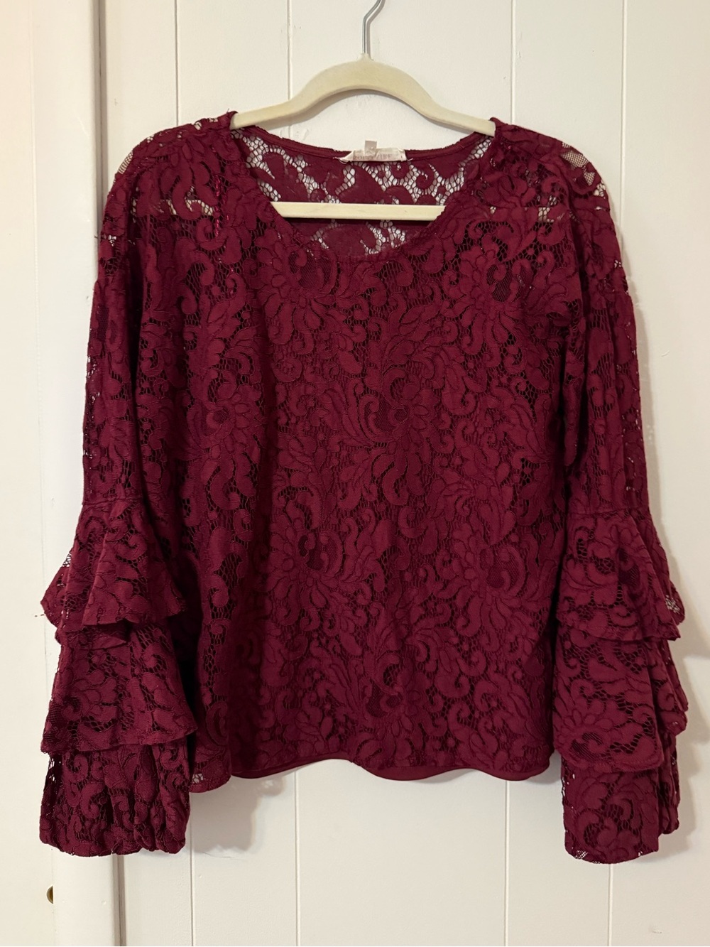 Solitaire Burgundy Lace Ruffle-Sleeve Top
